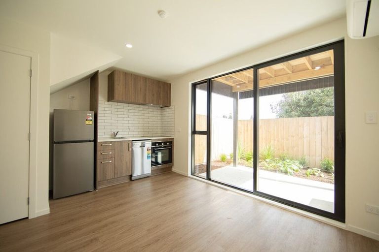 Photo of property in 15/12 Humphreys Place, Mangere, Auckland, 2022