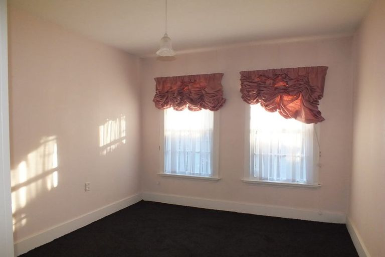 Photo of property in 98 Kahu Road, Fendalton, Christchurch, 8041