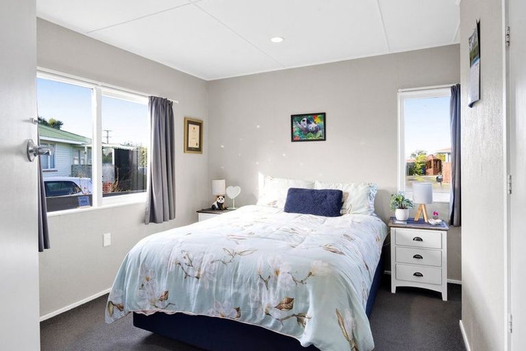 Photo of property in 6 Pacey Avenue, Hawera, 4610