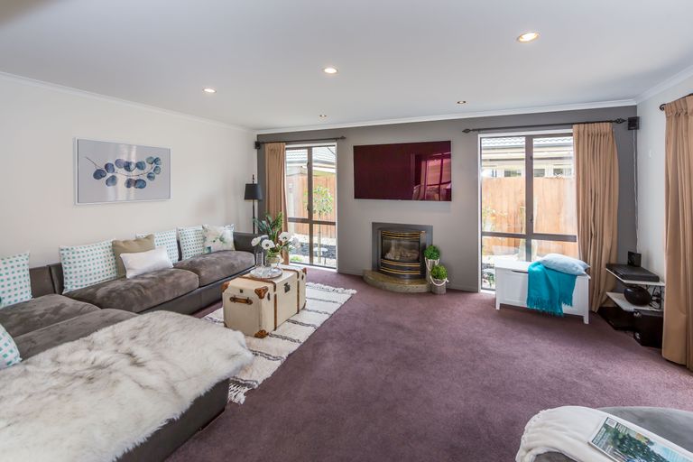 Photo of property in 540 Bower Avenue, Parklands, Christchurch, 8083