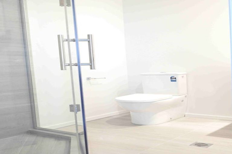 Photo of property in 1/15 Rush Place, Mangere, Auckland, 2022