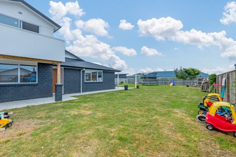 Photo of property in 7 Story Street, Foxton Beach, Foxton, 4815