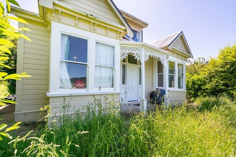 Photo of property in 24 Glencairn Street, Dalmore, Dunedin, 9010