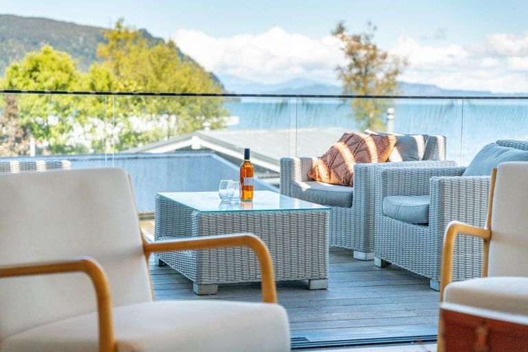 Photo of property in 2 Nisbet Terrace, Kinloch, Taupo, 3377