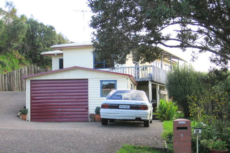 Photo of property in 6a Glenelg Road, Red Beach, 0932