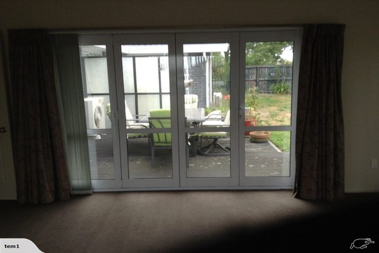 Photo of property in 5 Hunt Lane, Avondale, Christchurch, 8061