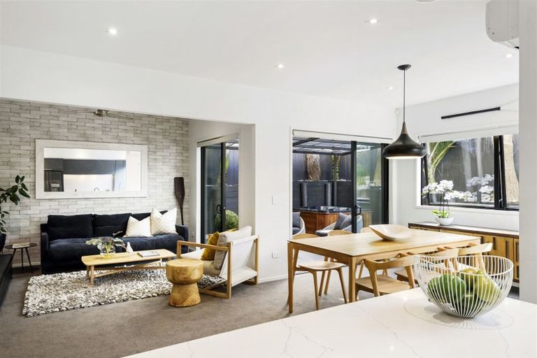 Photo of property in 72a Francis Street, Hauraki, Auckland, 0622