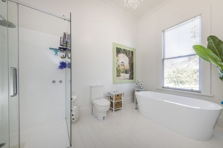 Photo of property in 20 Dundas Road, Sanson, 4817