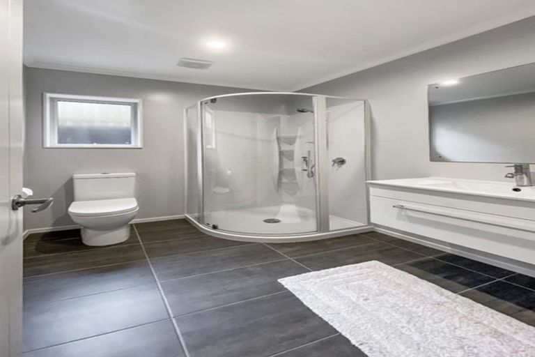 Photo of property in 14 Foxham Terrace, Churton Park, Wellington, 6037