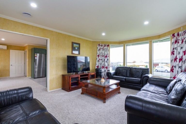 Photo of property in 101 Parnell Heights, Kelvin Grove, Palmerston North, 4414