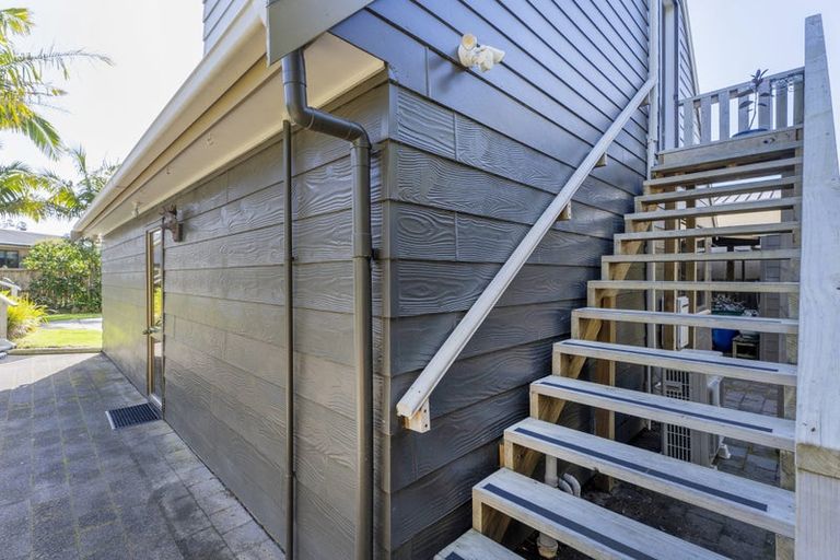 Photo of property in 117 Rimu Place, Matarangi, Whitianga, 3592