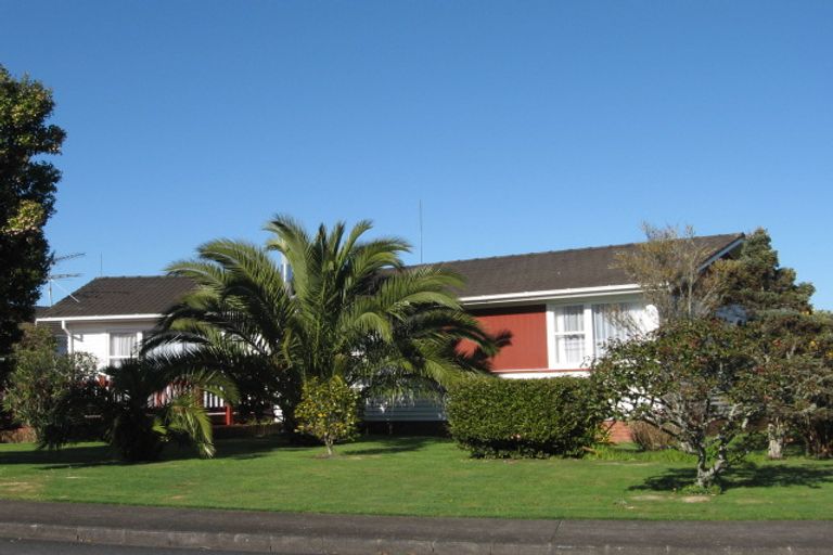 Photo of property in 101 Cargill Street, Papakura, 2110