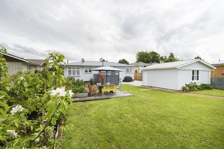 Photo of property in 7 Grey Street, Marton, 4710