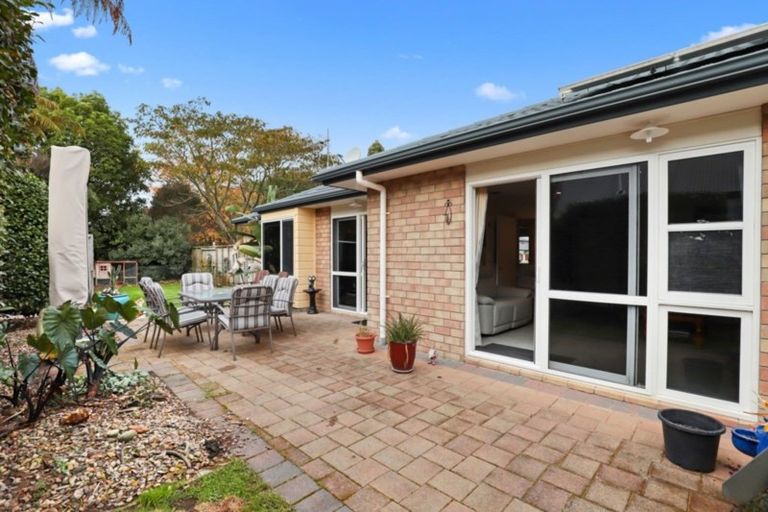Photo of property in 25 Farringdon Avenue, Rototuna North, Hamilton, 3210