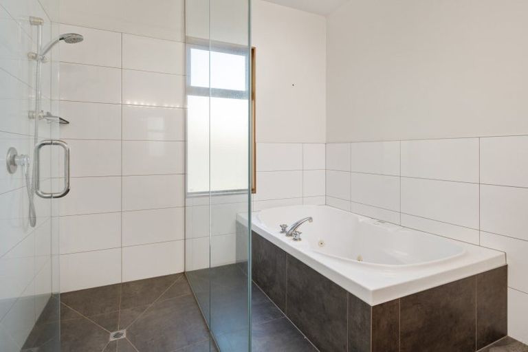 Photo of property in 12 Cherrywood Park, Springlands, Blenheim, 7201