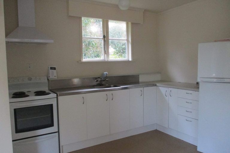Photo of property in 1 Te Whena Street, Otaki Beach, Otaki, 5512