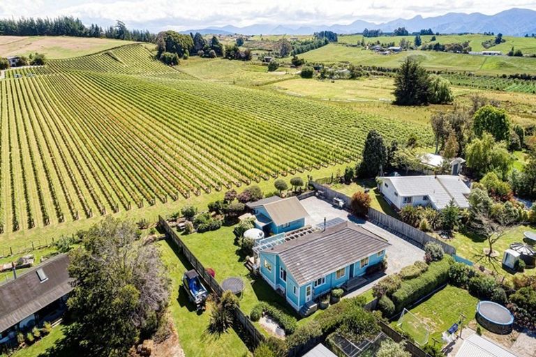 Photo of property in 17 Goddard Road, Tasman, Upper Moutere, 7173