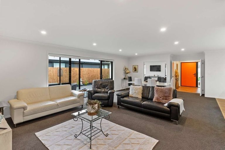 Photo of property in 8 Mcquillan Avenue, Woodend, 7610