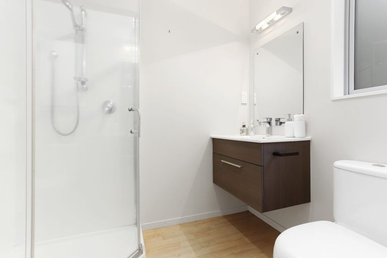 Photo of property in 141a Arran Road, Browns Bay, Auckland, 0630