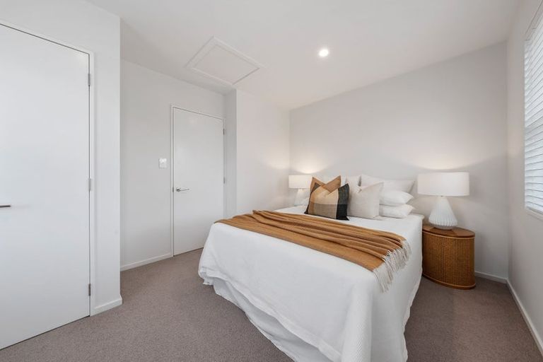 Photo of property in 4/30 Hargest Crescent, Sydenham, Christchurch, 8023