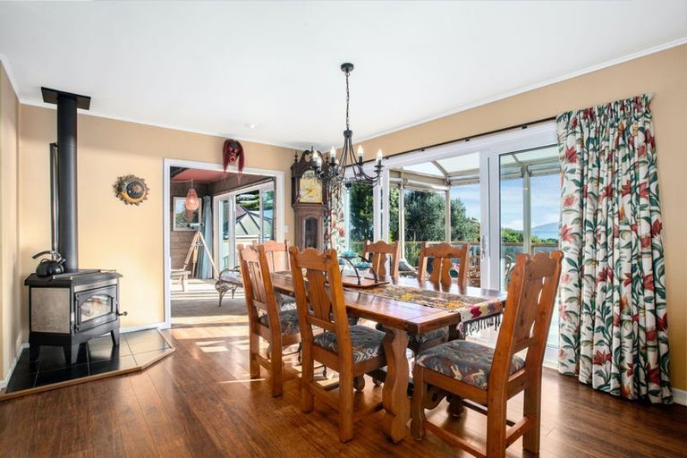 Photo of property in 19 Manly Street, Paraparaumu Beach, Paraparaumu, 5032