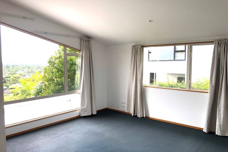 Photo of property in 26 Woodlau Rise, Huntsbury, Christchurch, 8022