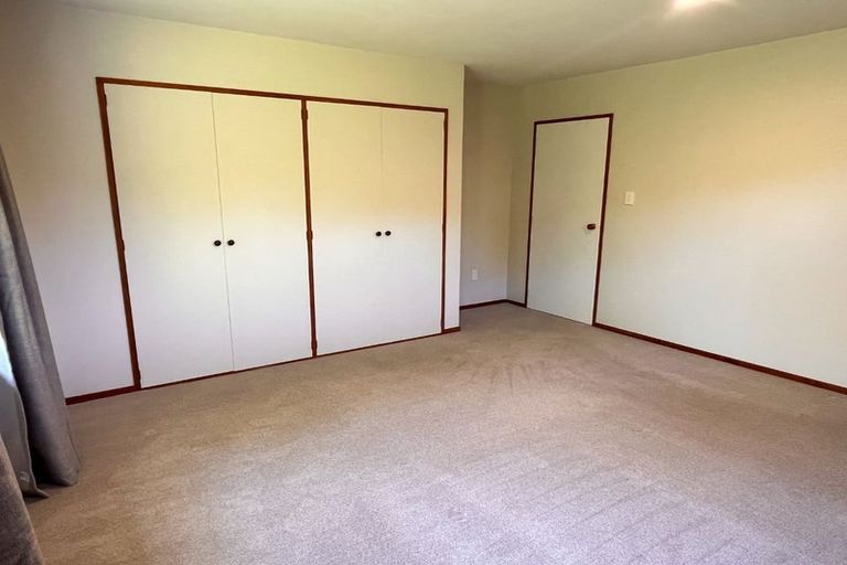 Photo of property in 9 Ilkley Place, Ilam, Christchurch, 8041