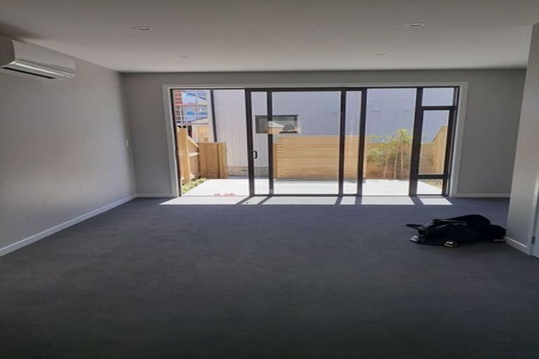 Photo of property in 22 Ron Deal Way, Epuni, Lower Hutt, 5011