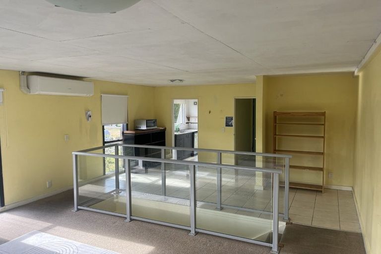 Photo of property in 51c Mandalay Terrace, Khandallah, Wellington, 6035