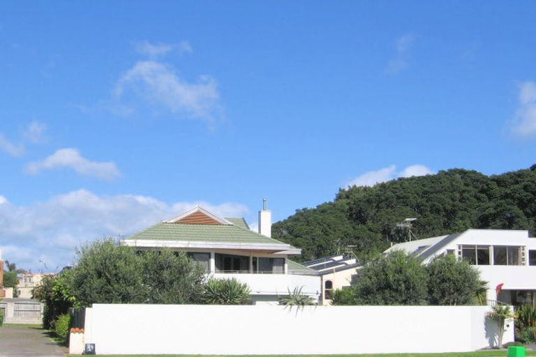 Photo of property in 29 Marine Parade, Mount Maunganui, 3116