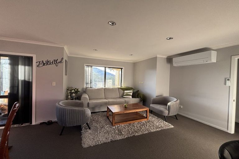 Photo of property in 112 Solway Crescent, Solway, Masterton, 5810