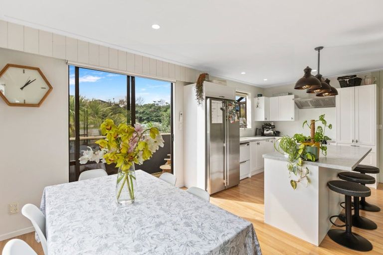 Photo of property in 32 Roto Street, Hurdon, New Plymouth, 4310