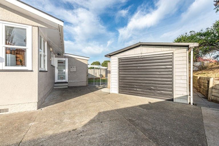 Photo of property in 32 Broadhead Avenue, Tawhero, Whanganui, 4501