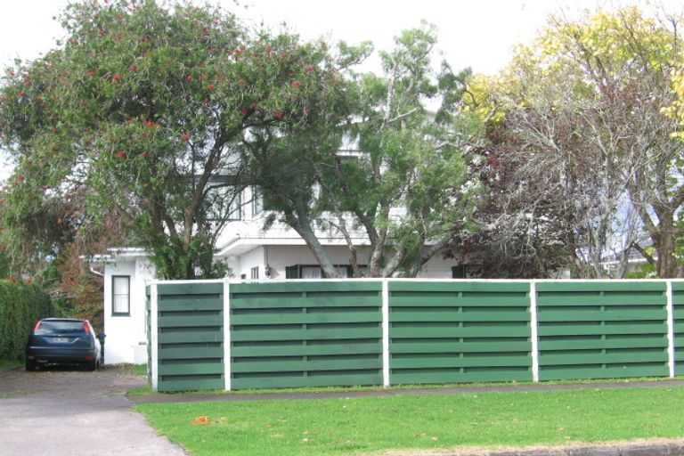 Photo of property in 15 Tamaki Bay Drive, Pakuranga, Auckland, 2010