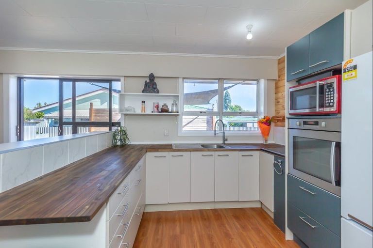 Photo of property in 47 Rugby Street, Levin, 5510