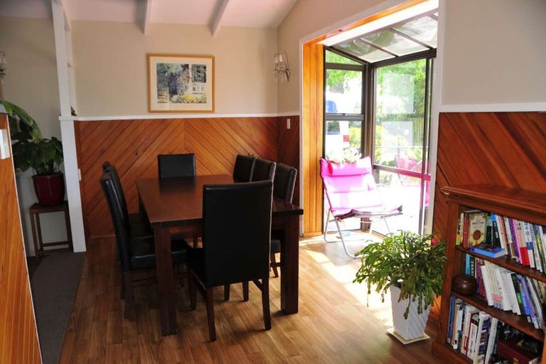 Photo of property in 6a Deepdale Street, Burnside, Christchurch, 8053