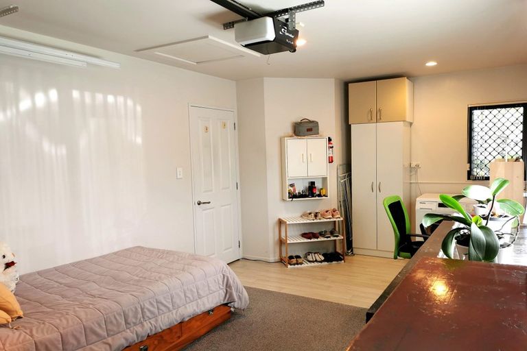 Photo of property in 1/8 Landscape Road, Papatoetoe, Auckland, 2025