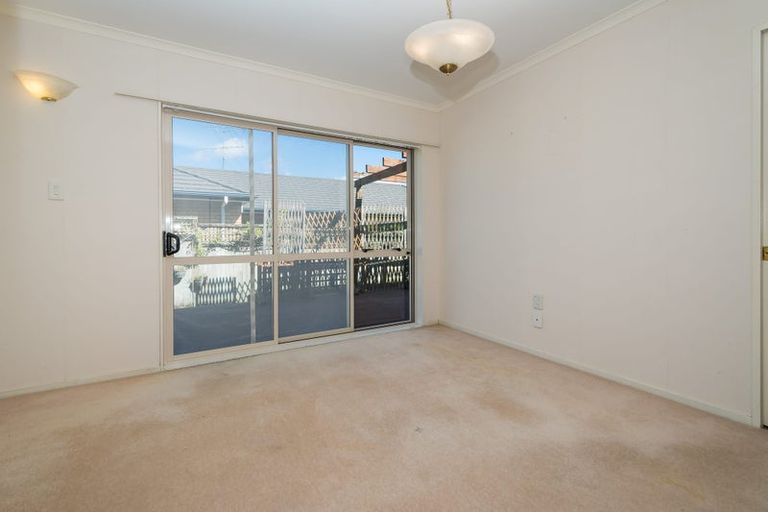 Photo of property in 10 Darimouth Place, Albany, Auckland, 0632