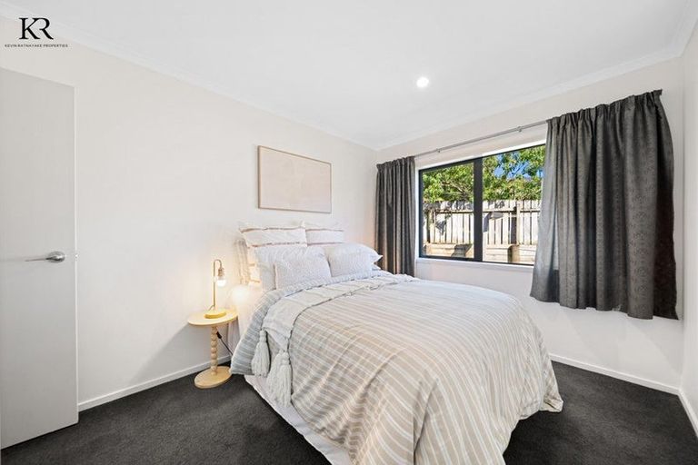 Photo of property in 77a Isabella Drive, Pukekohe, 2120