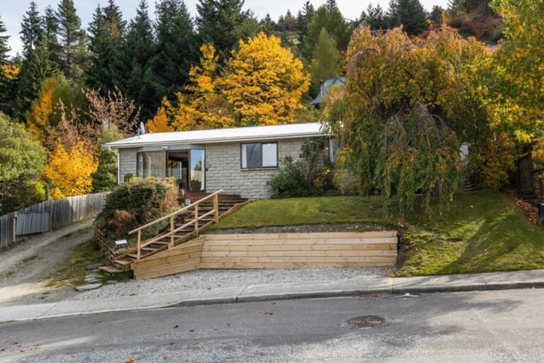 Photo of property in 45 Marina Drive, Frankton, Queenstown, 9300