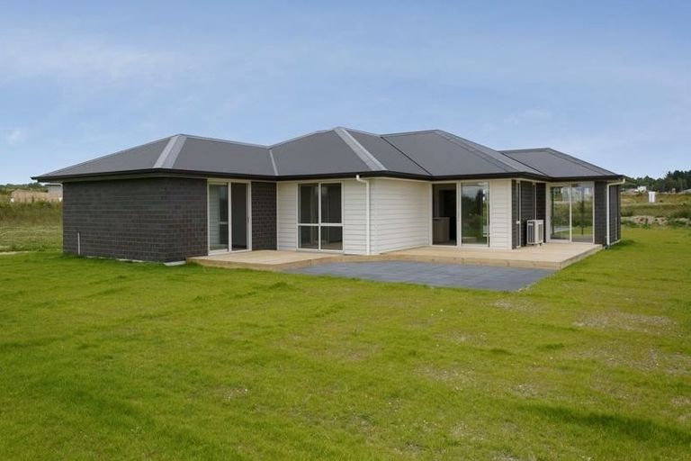 Photo of property in 10 Kara Place, Wharewaka, Taupo, 3330