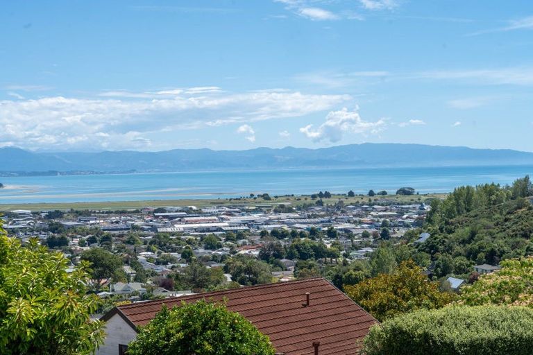 Photo of property in 111 Arapiki Road, Stoke, Nelson, 7011