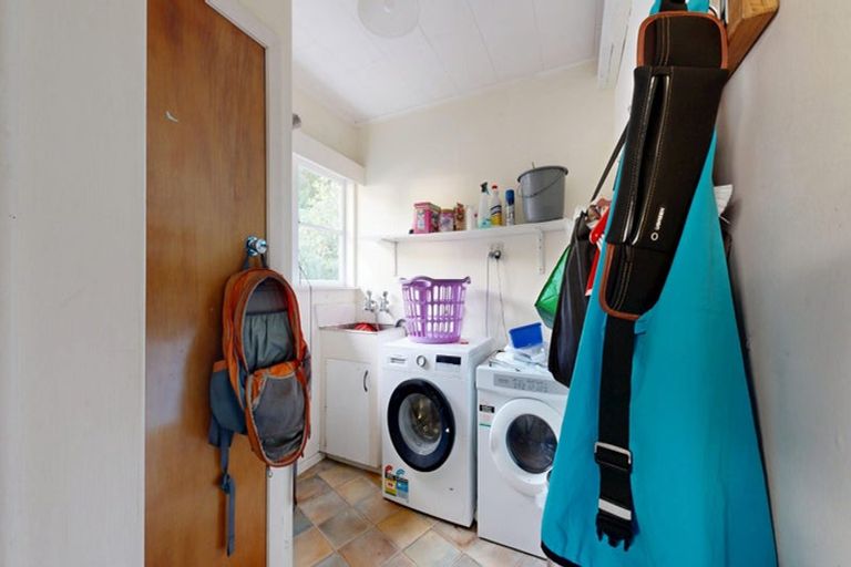 Photo of property in 128 Awarua Street, Ngaio, Wellington, 6035