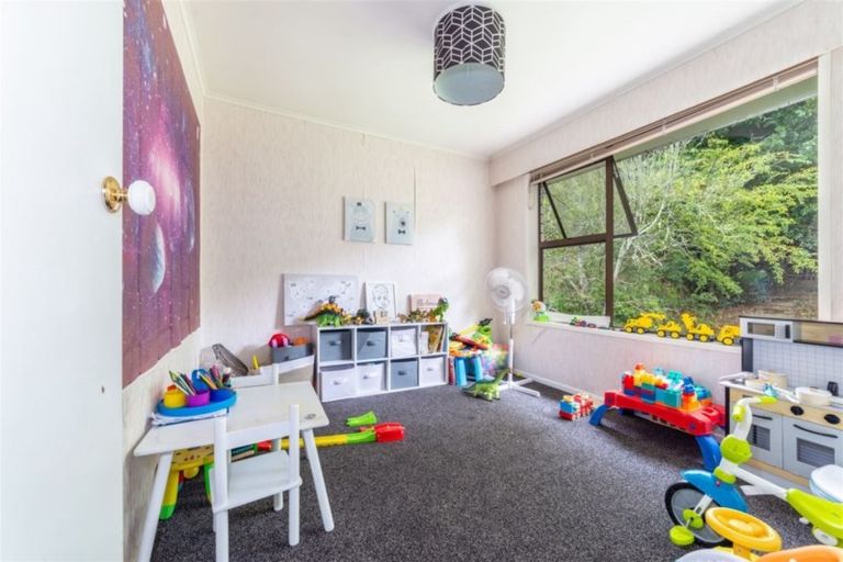 Photo of property in 1/52b Pleasant Road, Glen Eden, Auckland, 0602