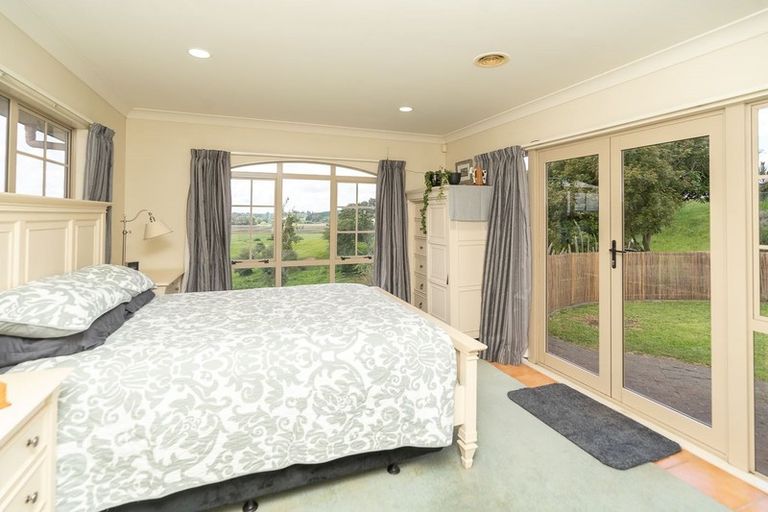 Photo of property in 17 Highgrove Drive, Grandview Heights, Hamilton, 3200