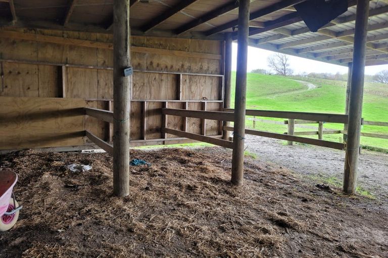 Photo of property in 1470 Oneriri Road, Kaiwaka, 0573