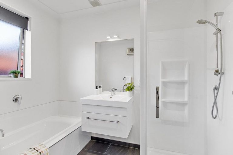 Photo of property in 4 Westcott Street, Waimataitai, Timaru, 7910