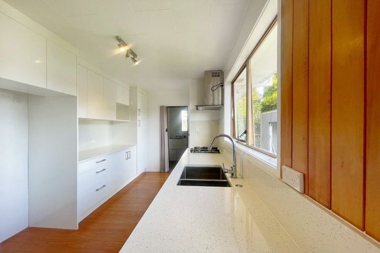 Photo of property in 2/2 Spinella Drive, Bayview, Auckland, 0629