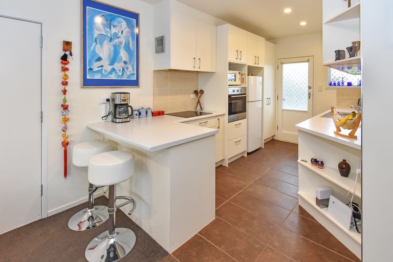 Photo of property in 8/13 Hill Road, Hillpark, Auckland, 2102