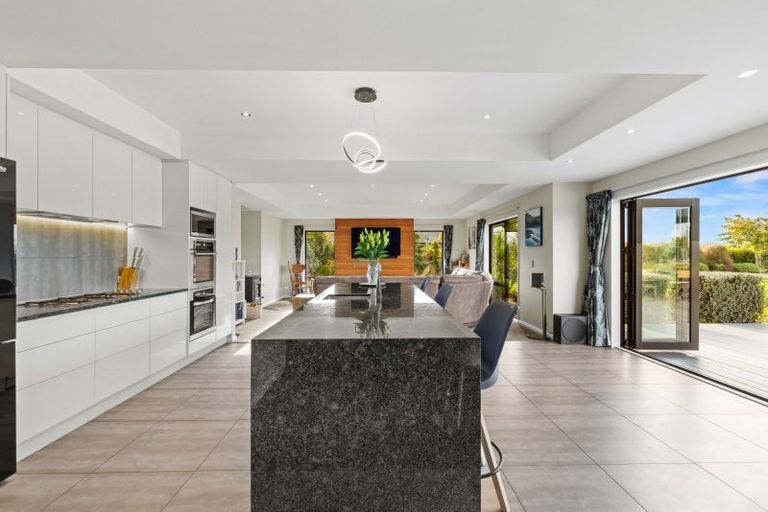 Photo of property in 22 Landsborough Drive, Darfield, 7571